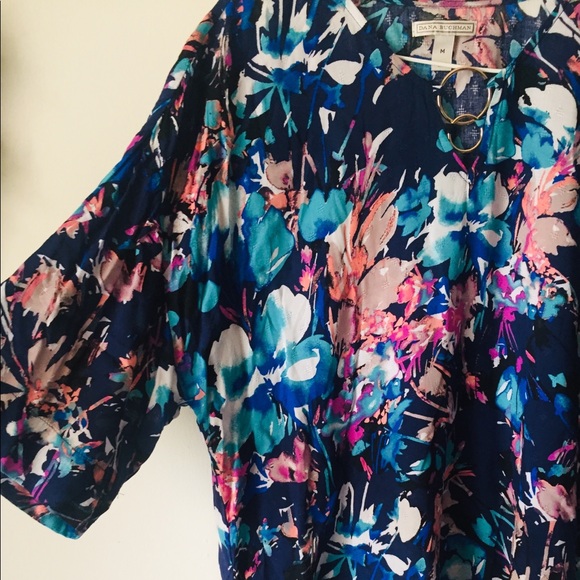 Dana Buchman Watercolor Tunic Blouse - Picture 2 of 7